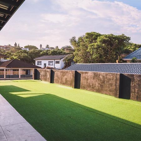 Le Bezz Guesthouse Ballito Eksteriør billede