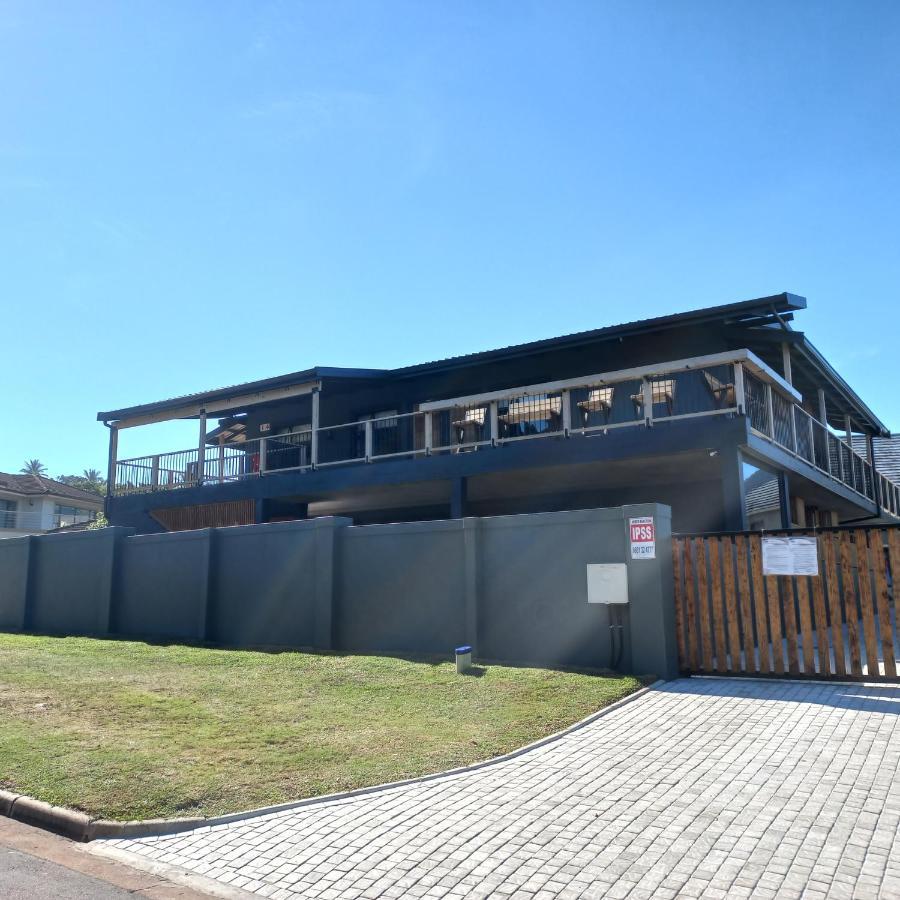 Le Bezz Guesthouse Ballito Eksteriør billede