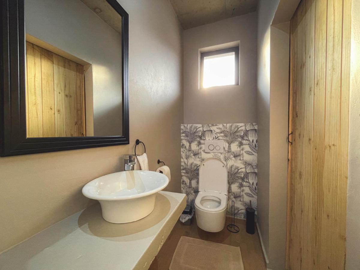 Le Bezz Guesthouse Ballito Eksteriør billede