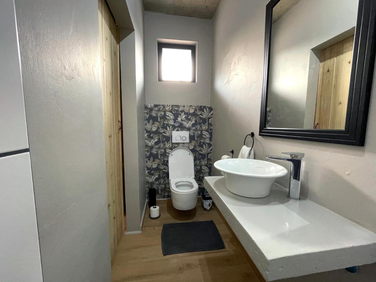 Le Bezz Guesthouse Ballito Eksteriør billede