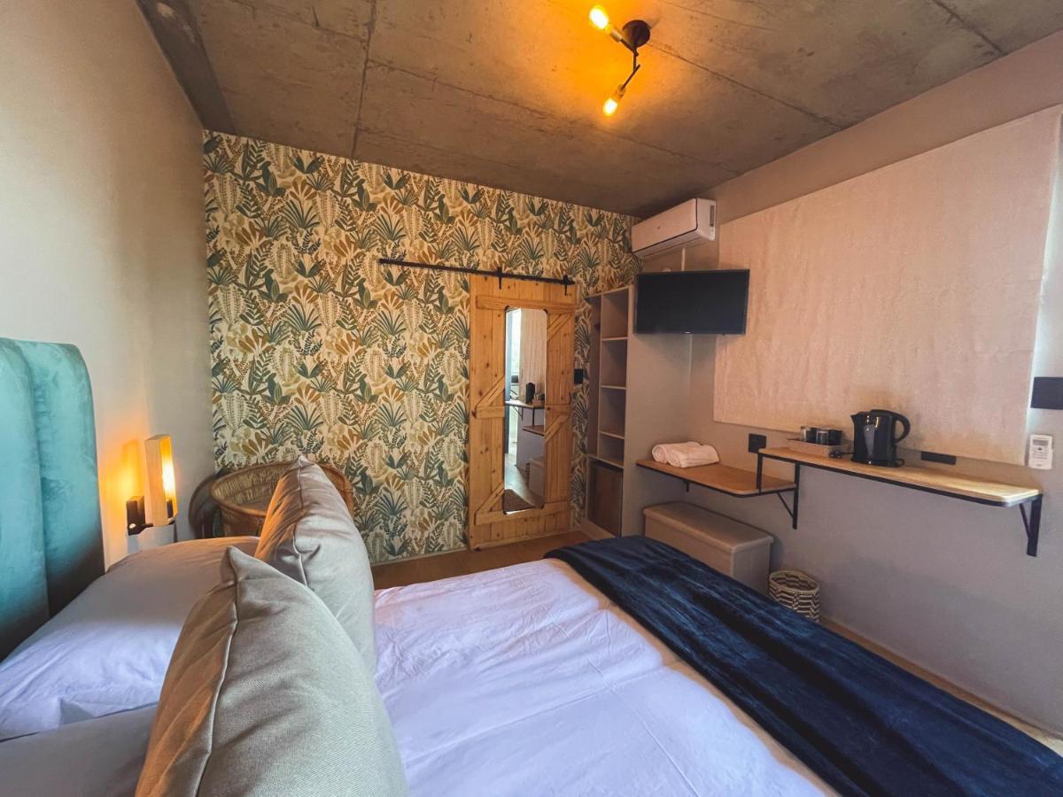 Le Bezz Guesthouse Ballito Eksteriør billede