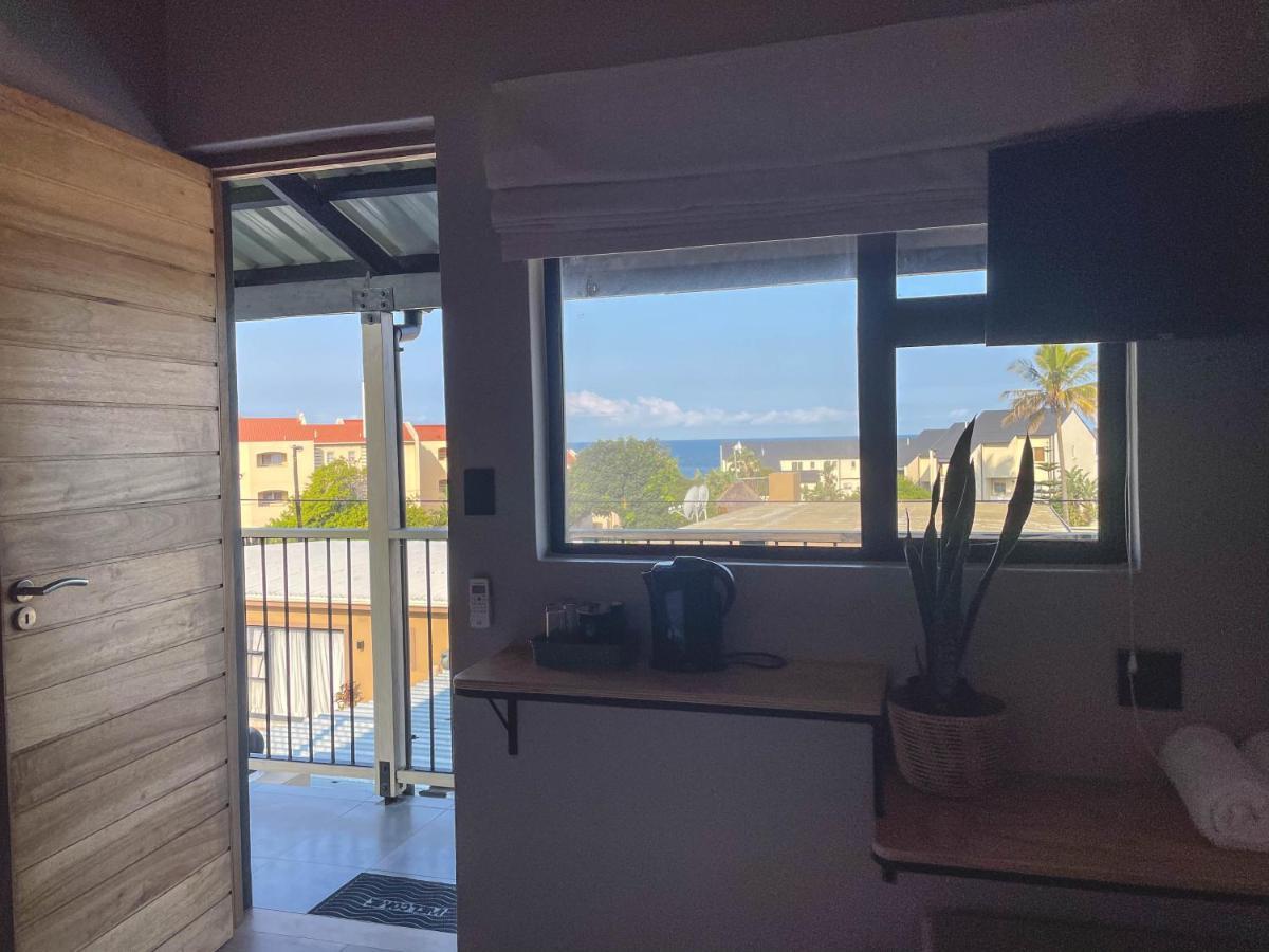 Le Bezz Guesthouse Ballito Eksteriør billede